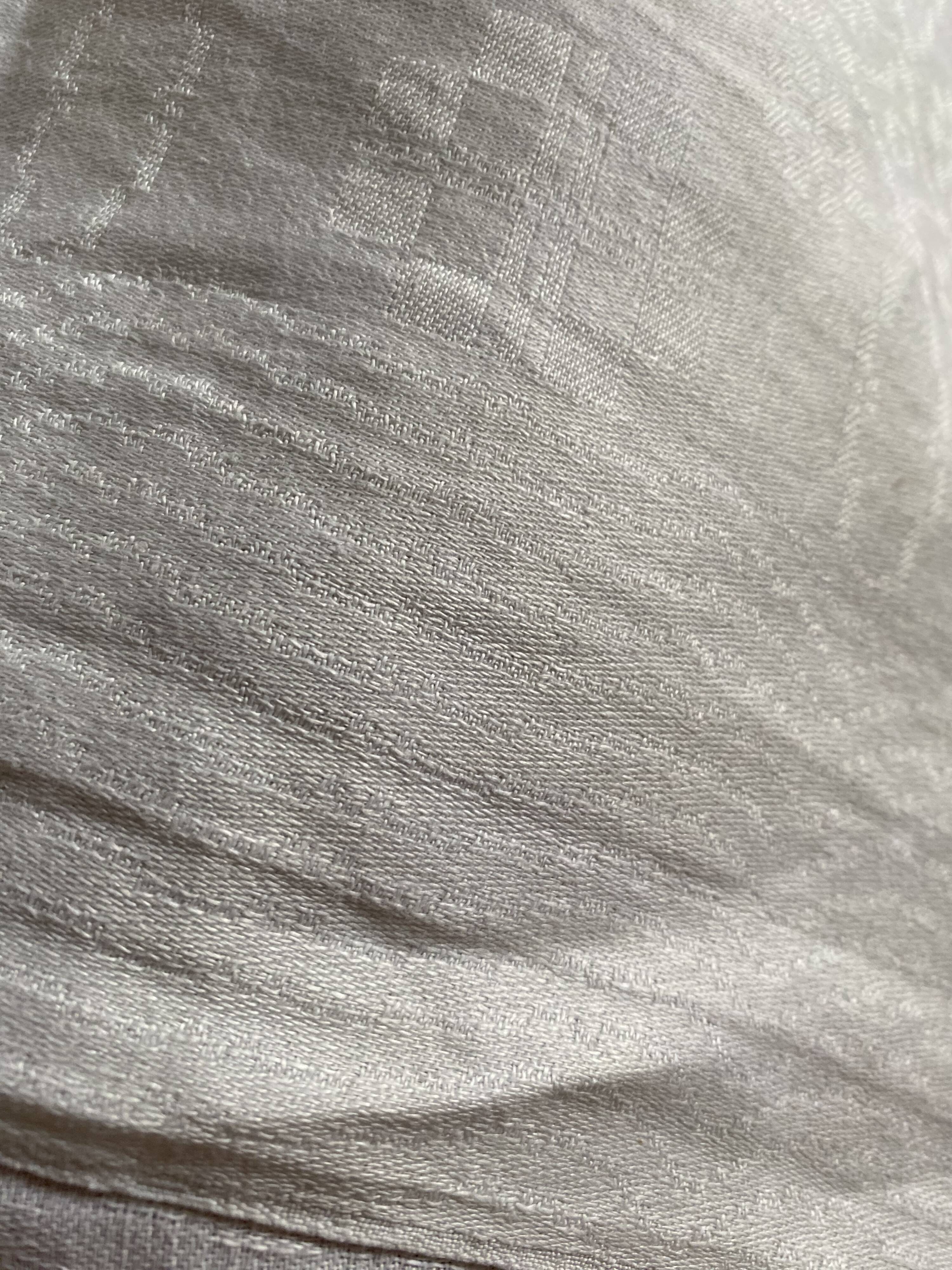 6 towels XIXth s linen and damask silk A M