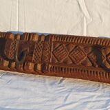 Hook 3 hooks in carved teak from Kerala