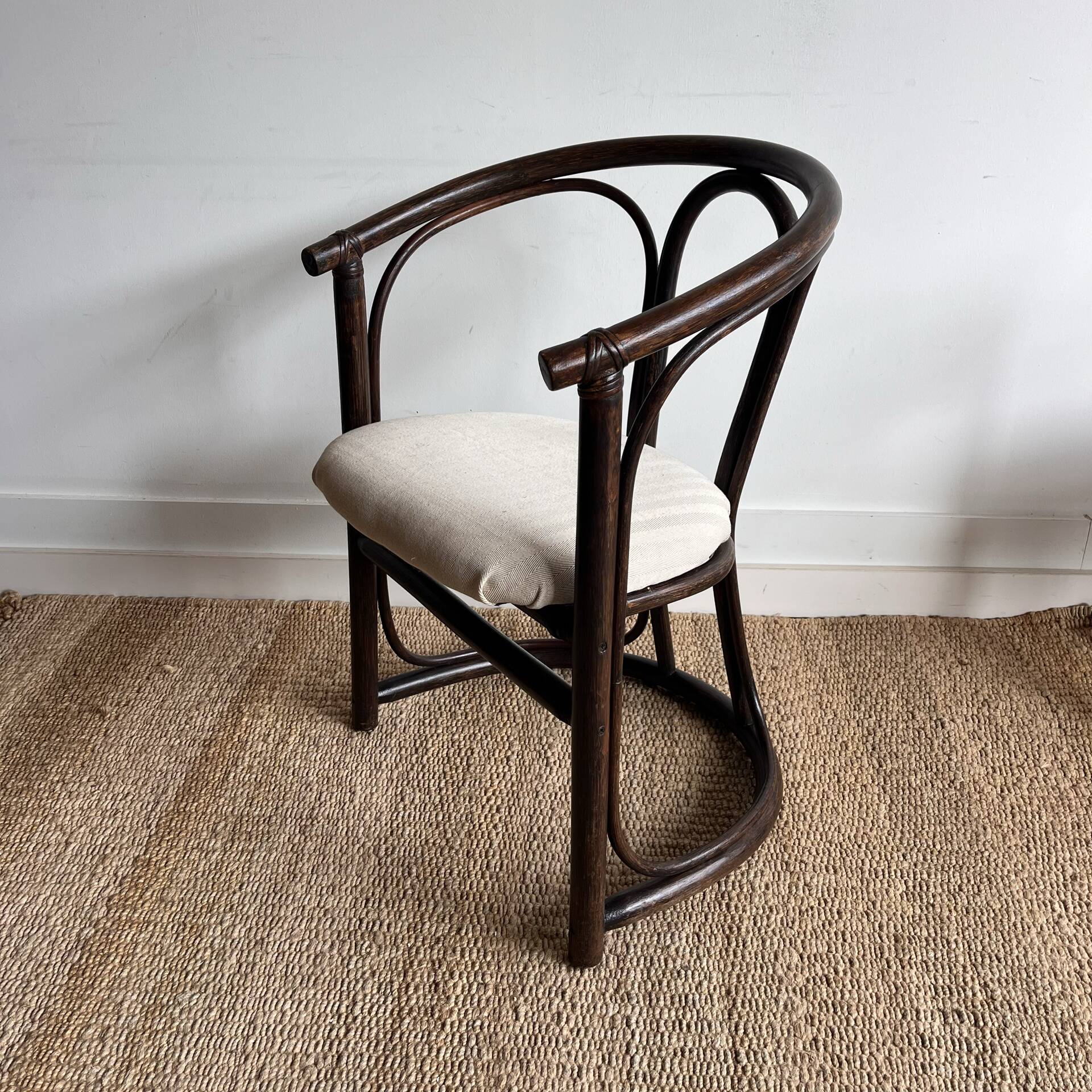 4 Chaise Bambou rotin  modele ‘barrel’ 70’s