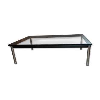 Coffee table by Le Corbusier by Cassina