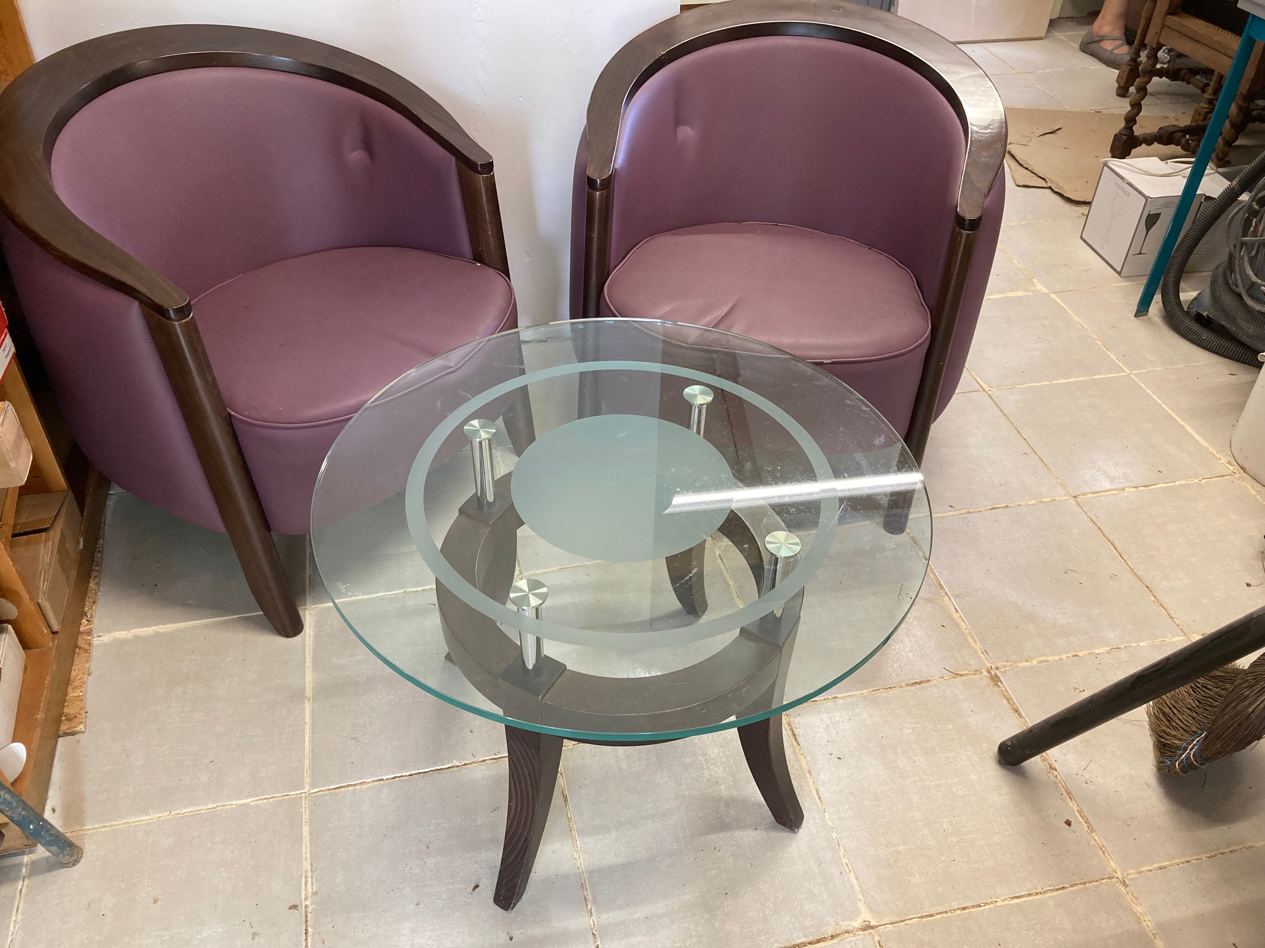 2 Finazzer cup chairs