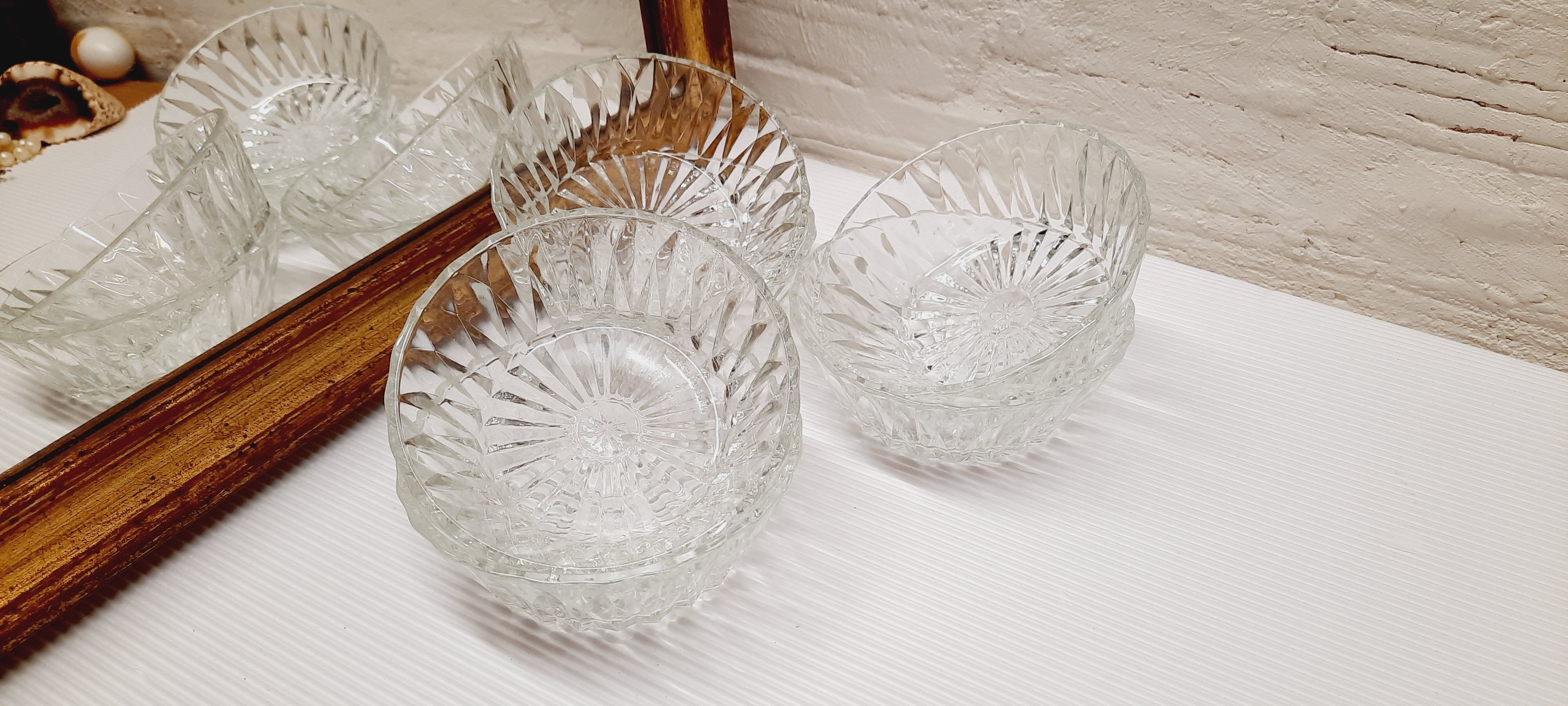 Set 6 coupelles verre ciselé