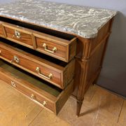 Commode Louis XVI XIXème en Noyer
