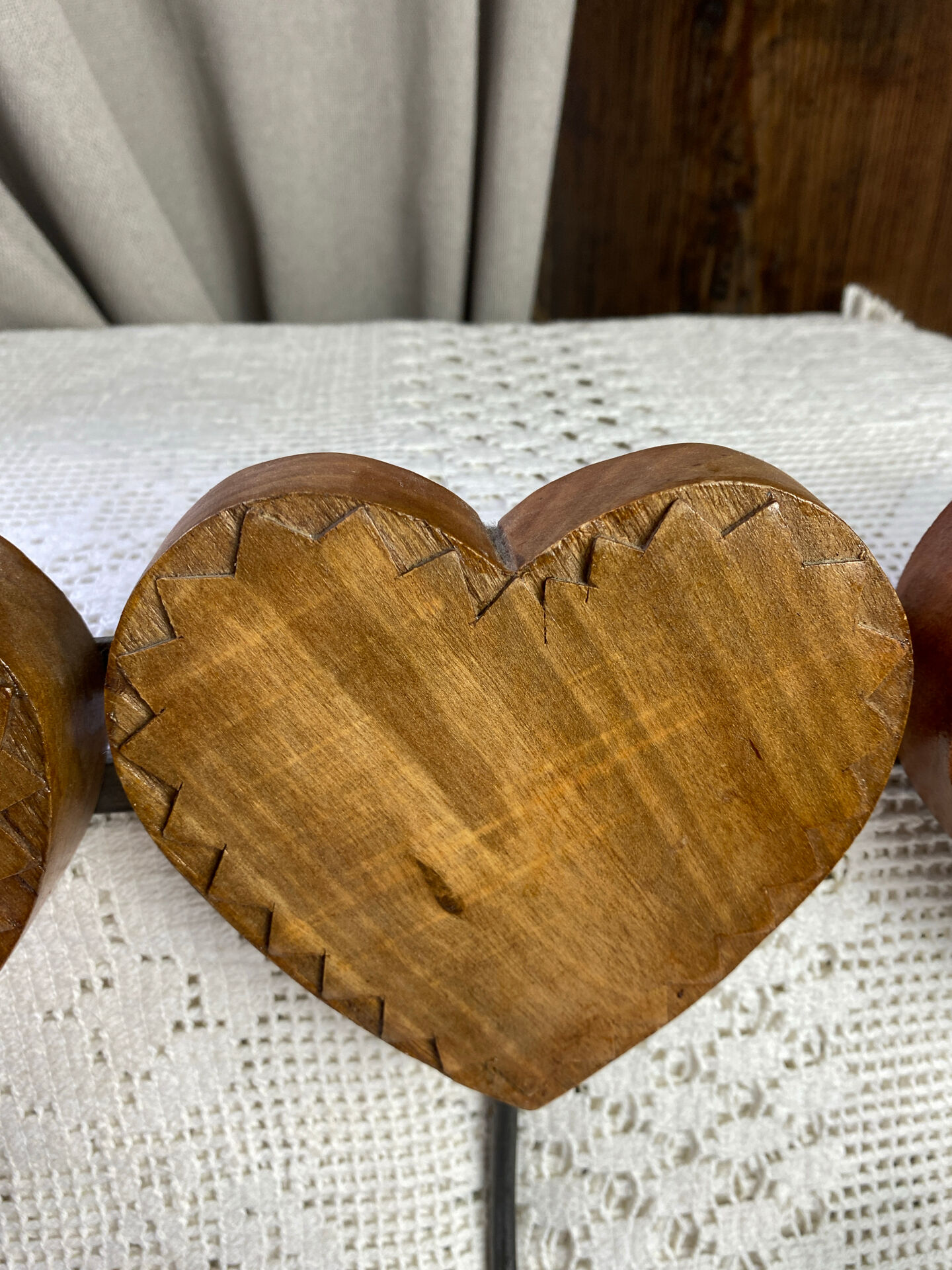 Wall-mounted coat rack, wooden hearts