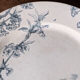 Iron Earth Service Plate