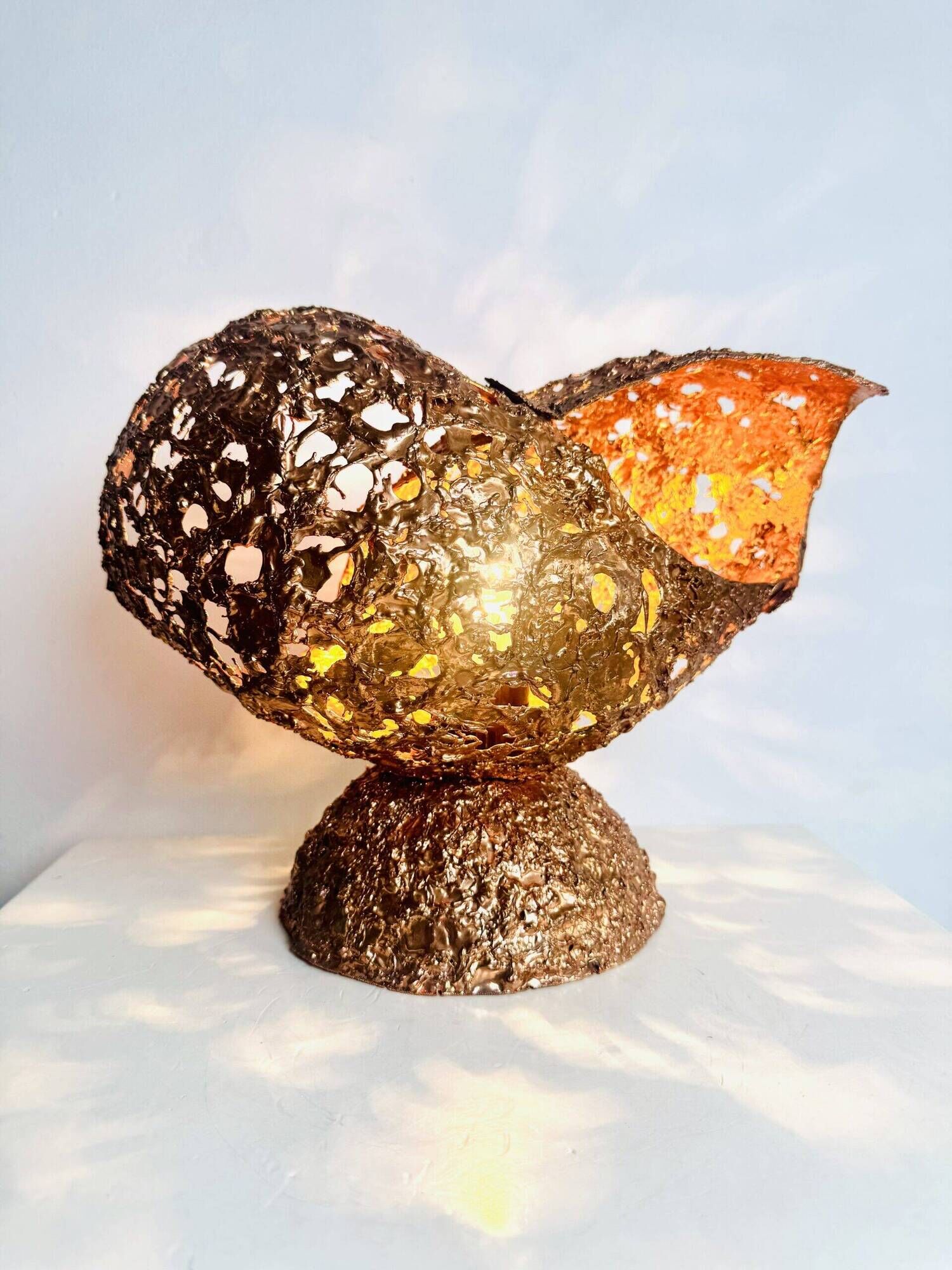 Sculptural Table Lamp In Copper By Aimo Tukiainen For Oy Moonlight, Finland 1970S