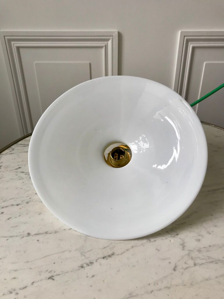 Suspension in smooth opaline green thread early twentieth century