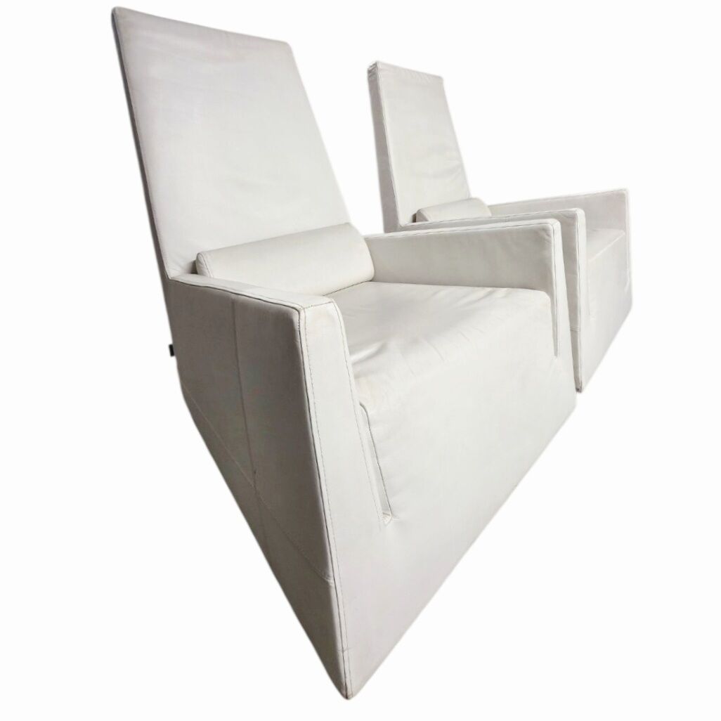 Pair of "Jul" armchairs by Alban-Sébastien Gilles for Ligne Roset