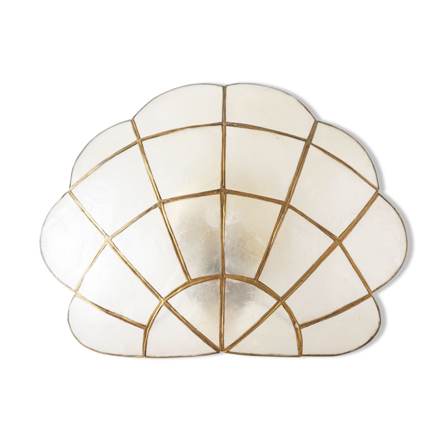 Vintage mother-of-pearl shell sconce
