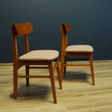 Set of 2 vintage chairs