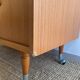 Meuble bar vintage sur roulettes