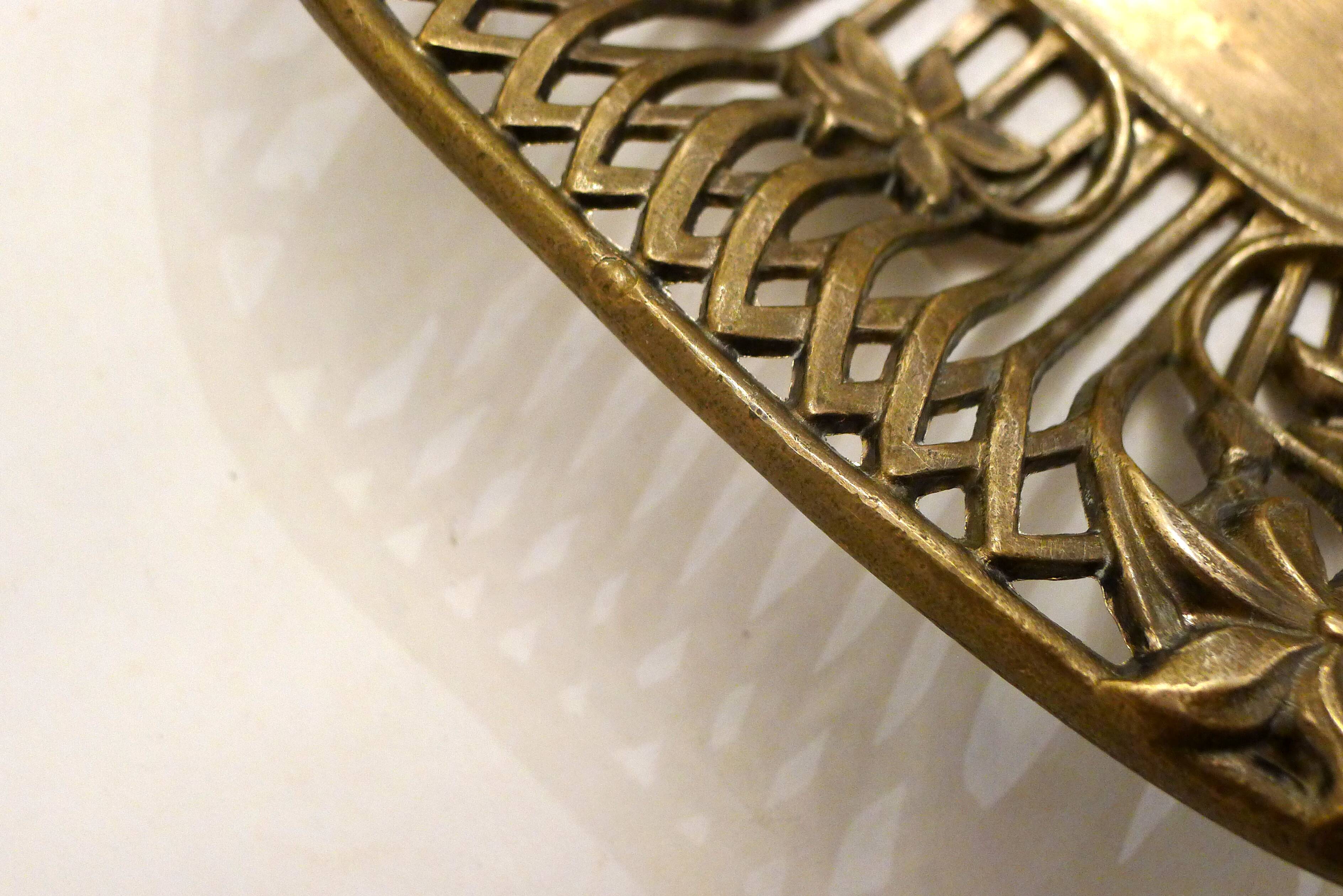 Openwork Art Nouveau basket in gilded brass