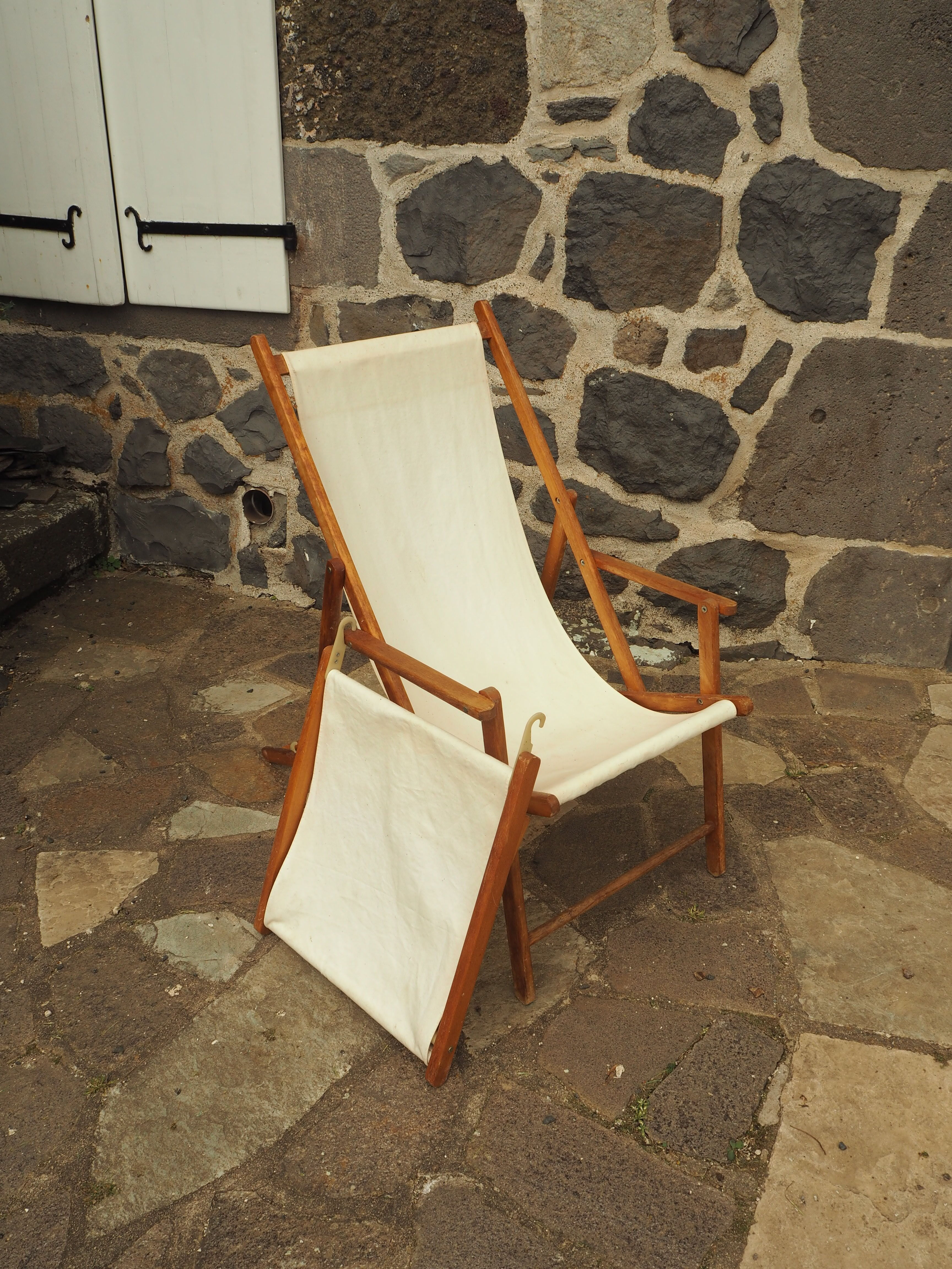 Deckchair with extension chaise longue, in wood and fabric