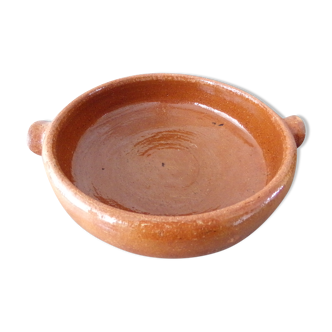 Old dish in glazed terracotta medium model
