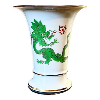 Vase de trompette meissen, dragon vert ming signé, daté vers 1900