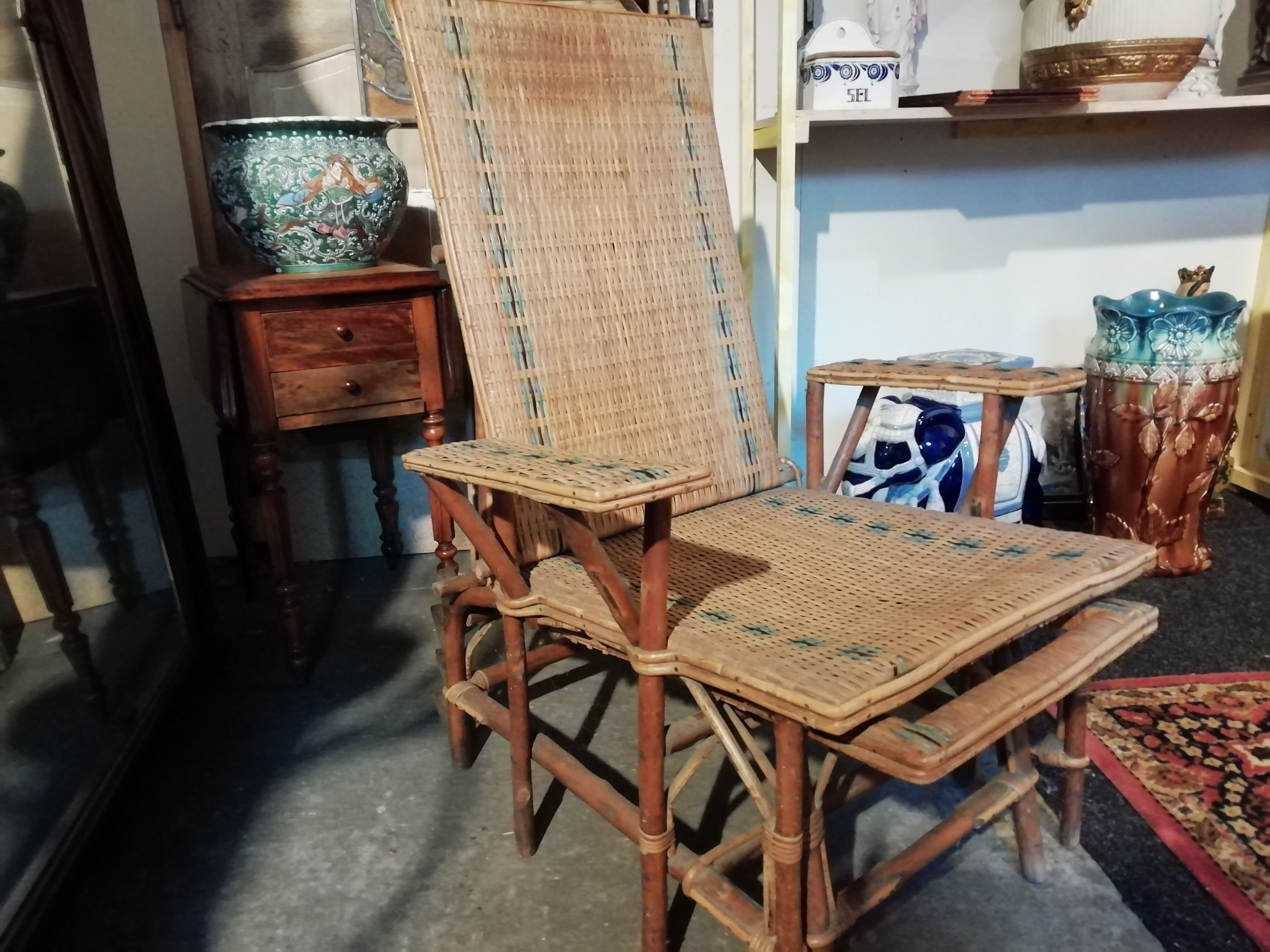 Long chair in rattan circa 1960 vintage
