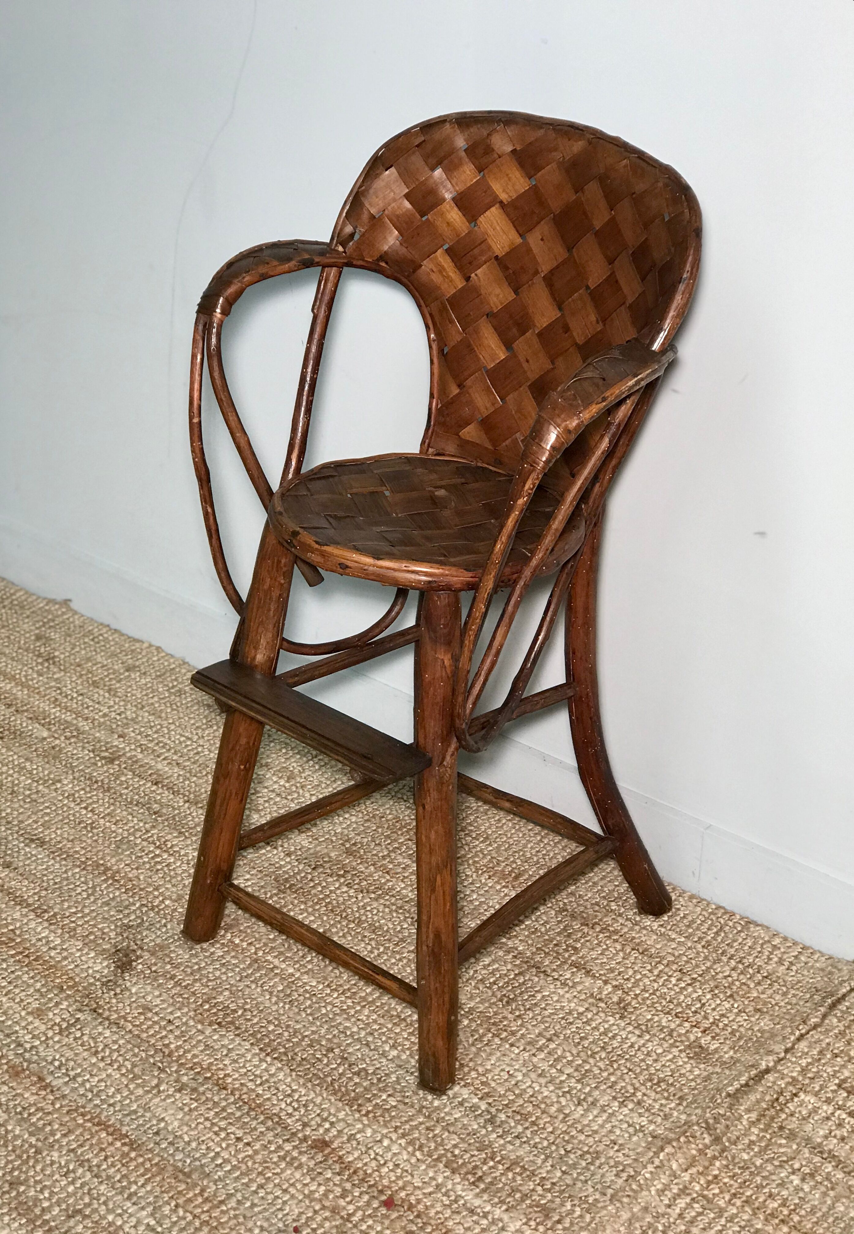 Child chair in chestnut