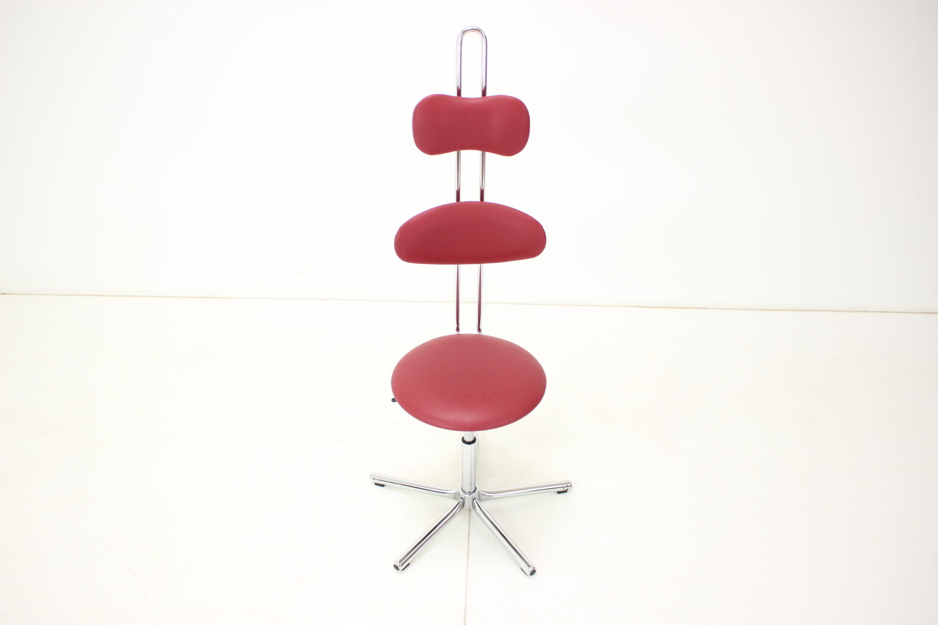 Chaise pivotante réglable en hauteur années 1980, Tchécoslovaquie