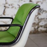 Green executive armchair by Charles Pollock for Knoll, 1960