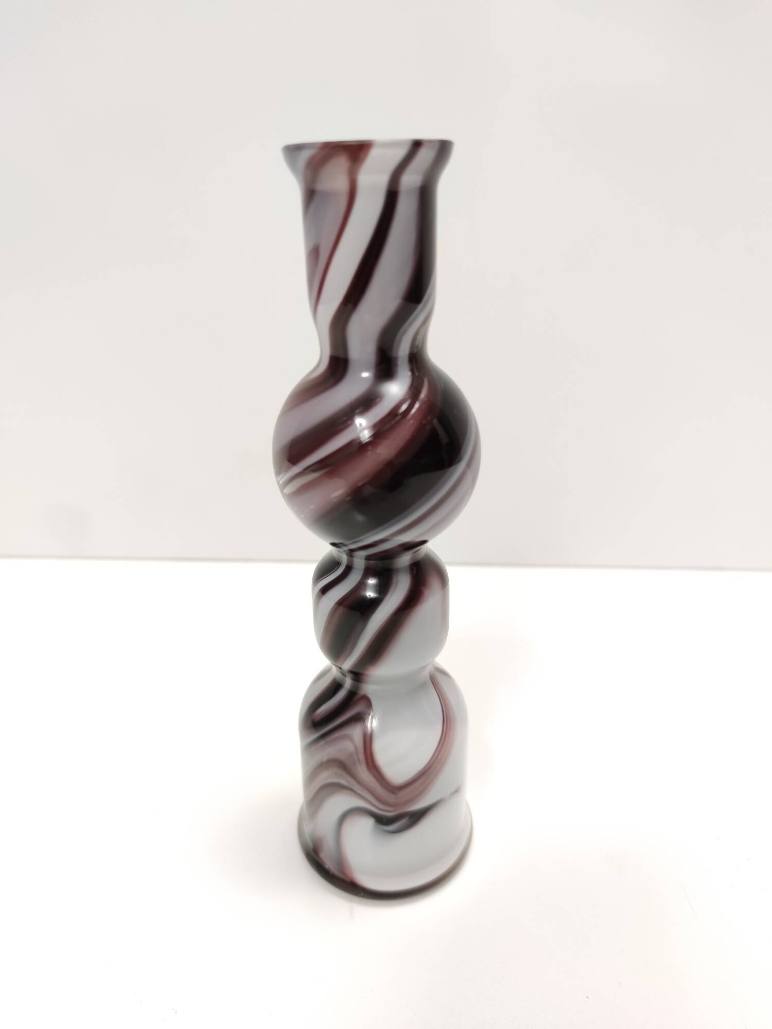 Purple and White Murano Glass Vase “Wave” by Carlo Moretti, Italy
