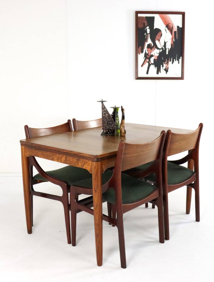 Extendable rectangular dining table in rosewood 'Emmedingen'