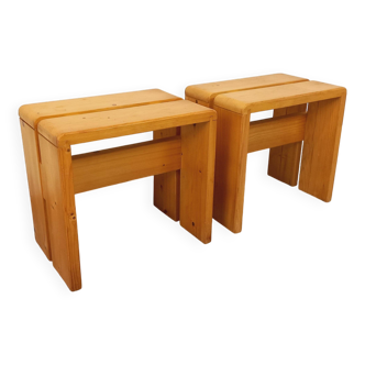 Paire de tabourets Charlotte Perriand Les Arcs vintage en pin des années 60 70