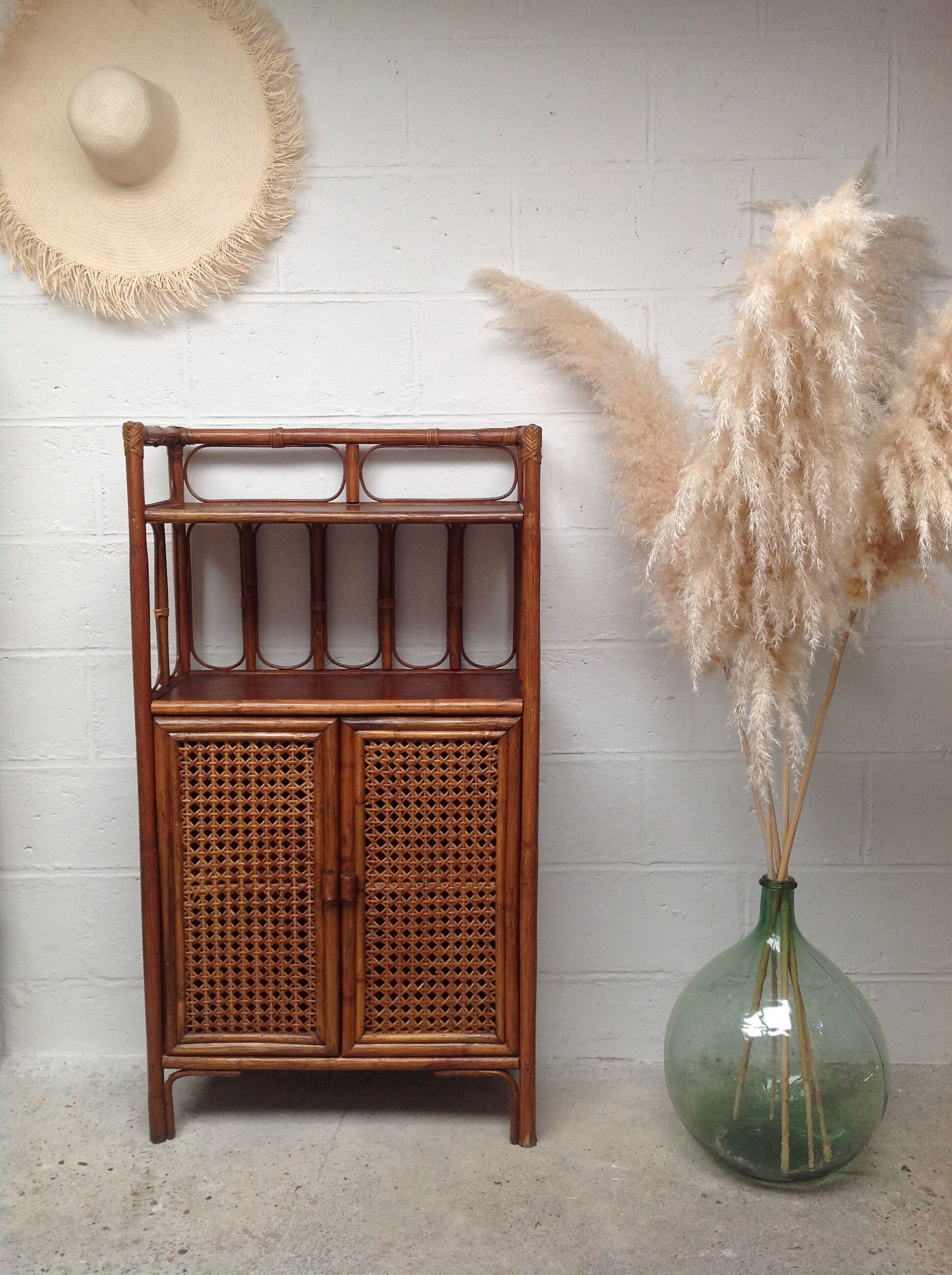 Buffet vintage bois et cannage rotin