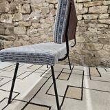 Vintage Knoll style bench with metal legs