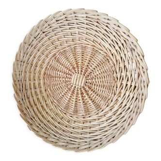 Wicker fruit cup