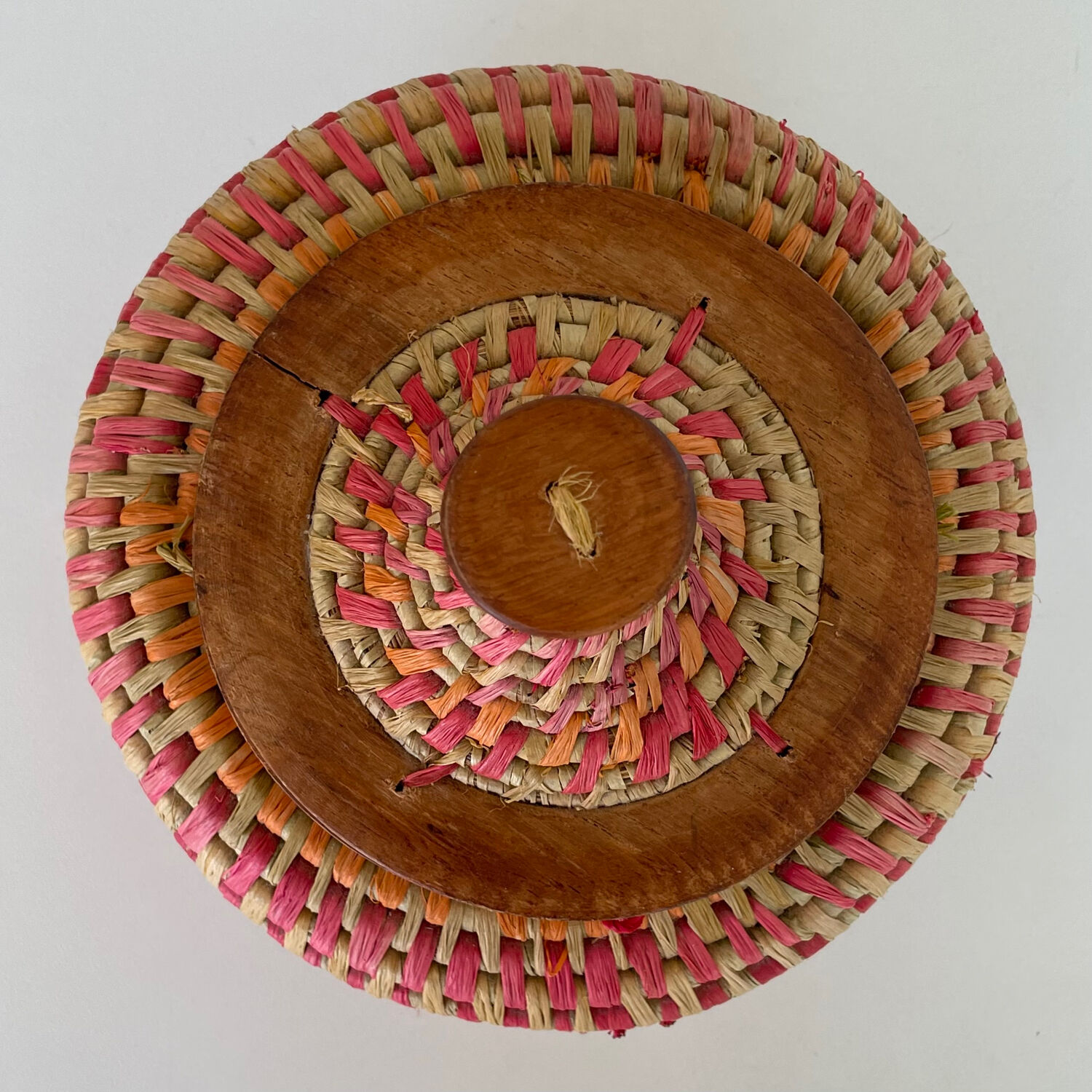 Boîte tressée