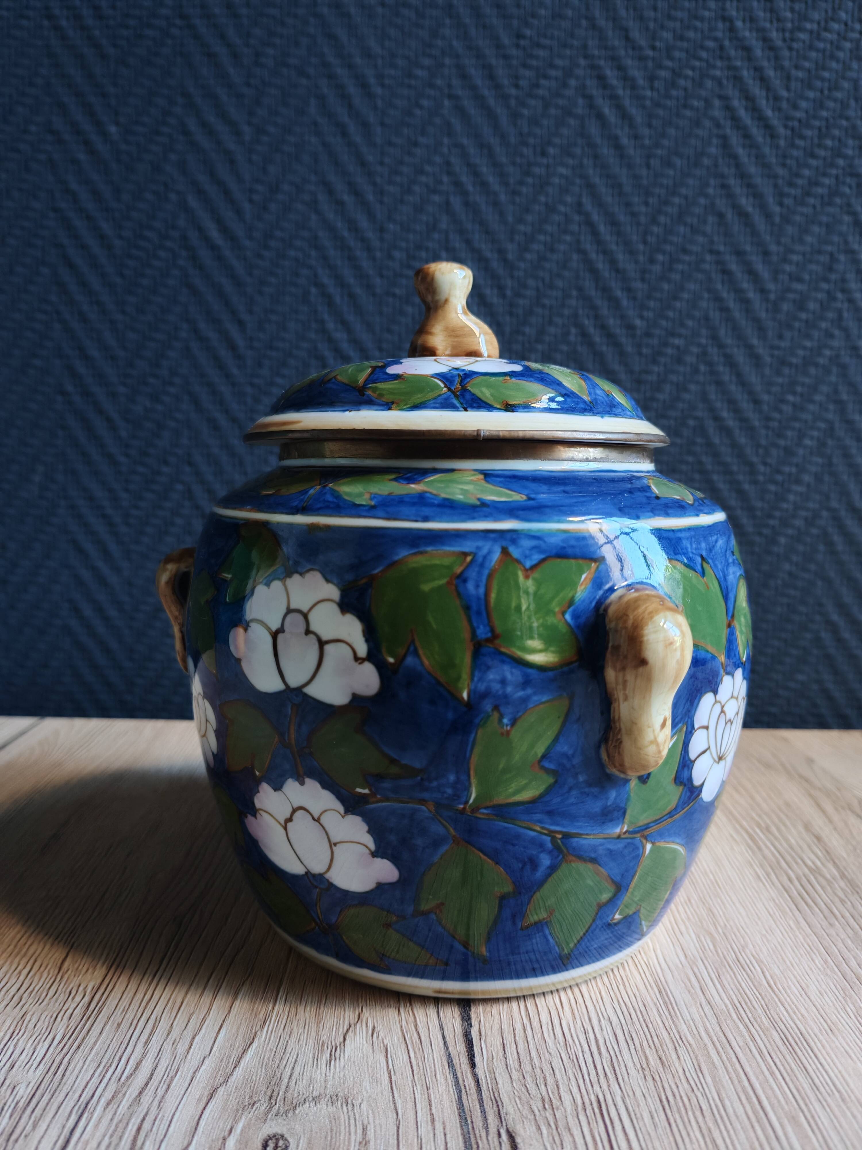 Mélarti Porcelain Vase with Lid - Hand-Painted Covered Pot