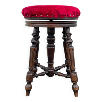 Napoleon III piano stool