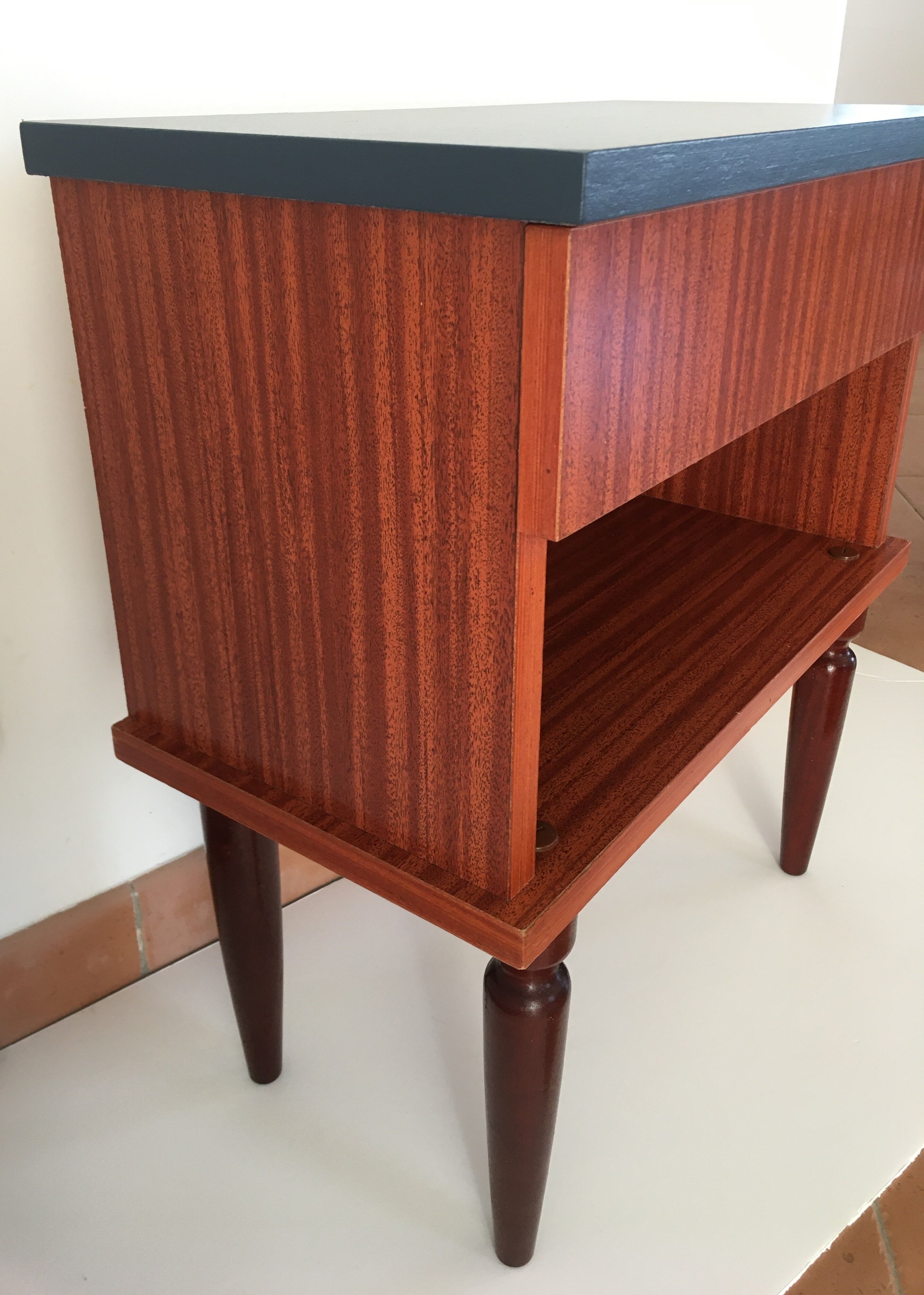 Bedside 50