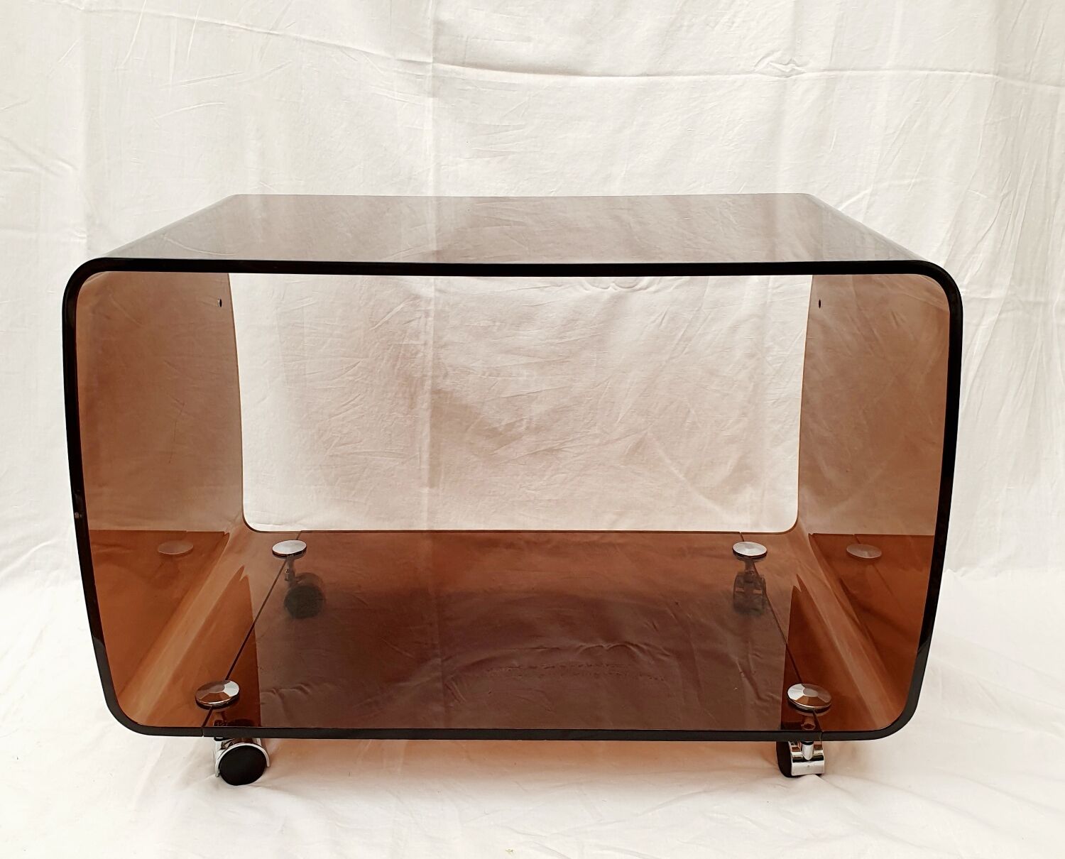 Meuble d'appoint en plexiglas fumé marron