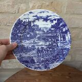 Ancienne assiette scène champêtre de couleur bleue