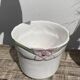 Cache-pot en céramique blanc peint à la main