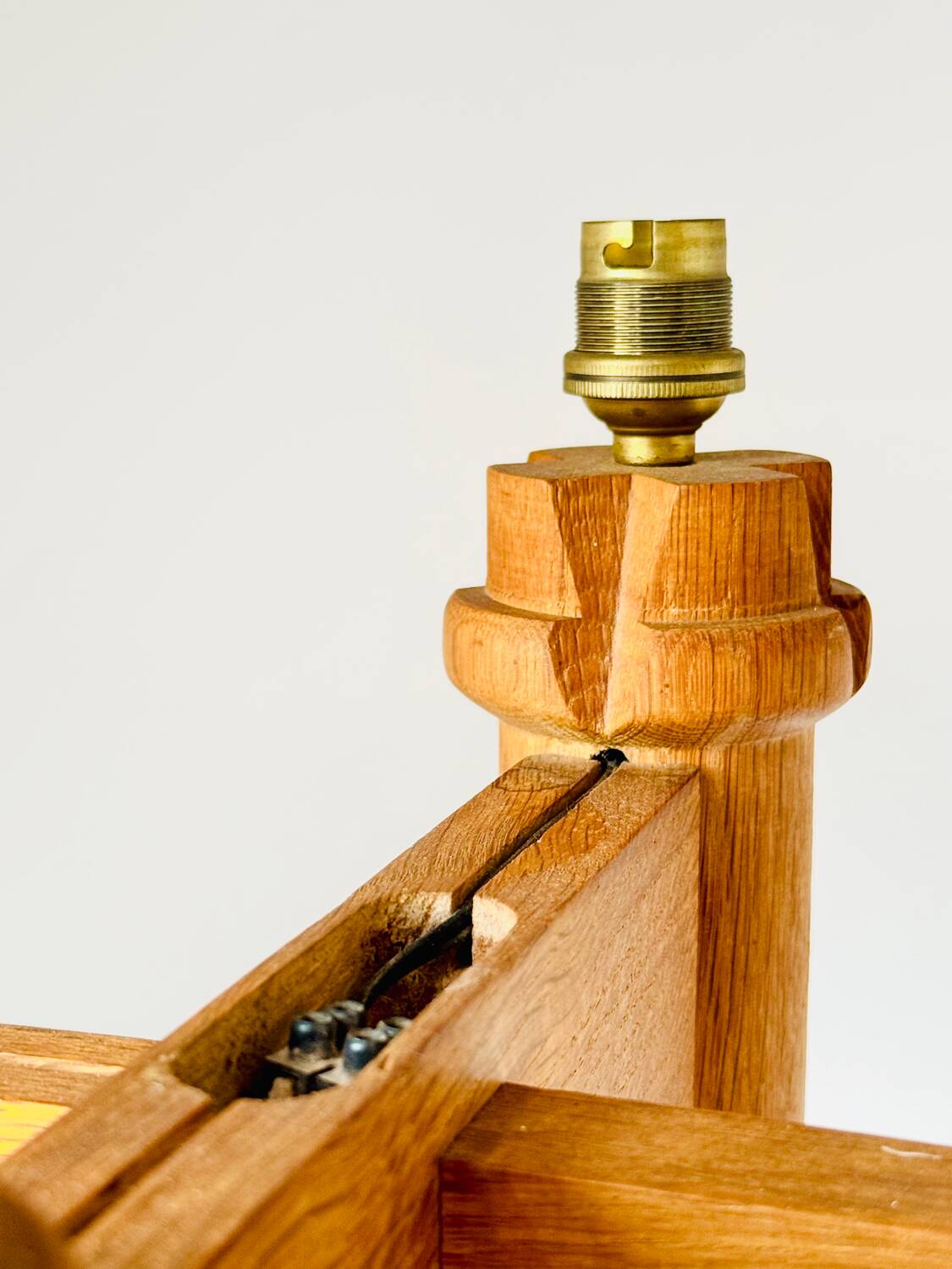 Mérignies Guillerme and Chambron ceiling light