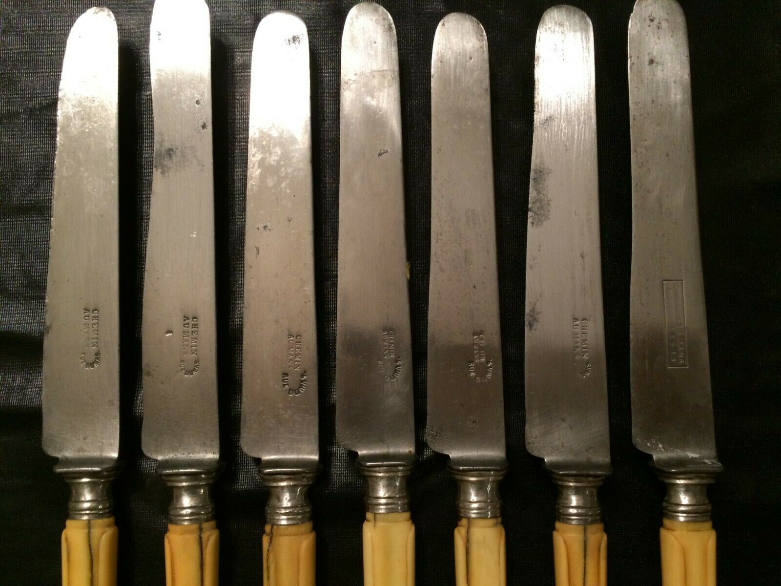 Lot de 7 couteaux lame en acier