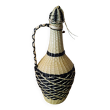 Bottle carafe in vintage scoubidou yarn