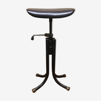 Adjustable industrial top stool year 50