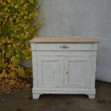 Old white parisian style buffet