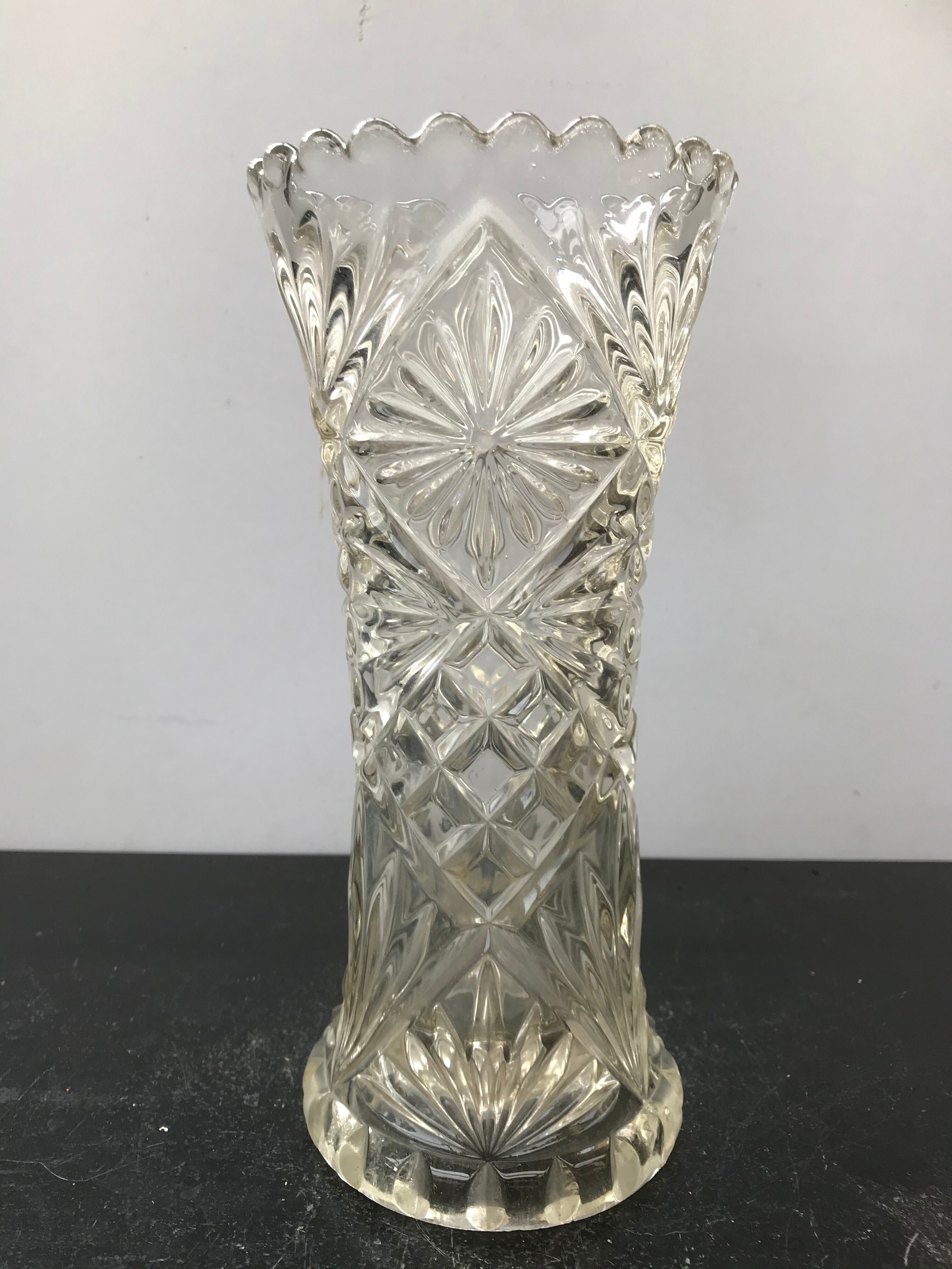 Old vase glass moulded decor vintage stars