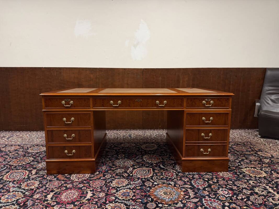 Classic English Desk with Brown Leather