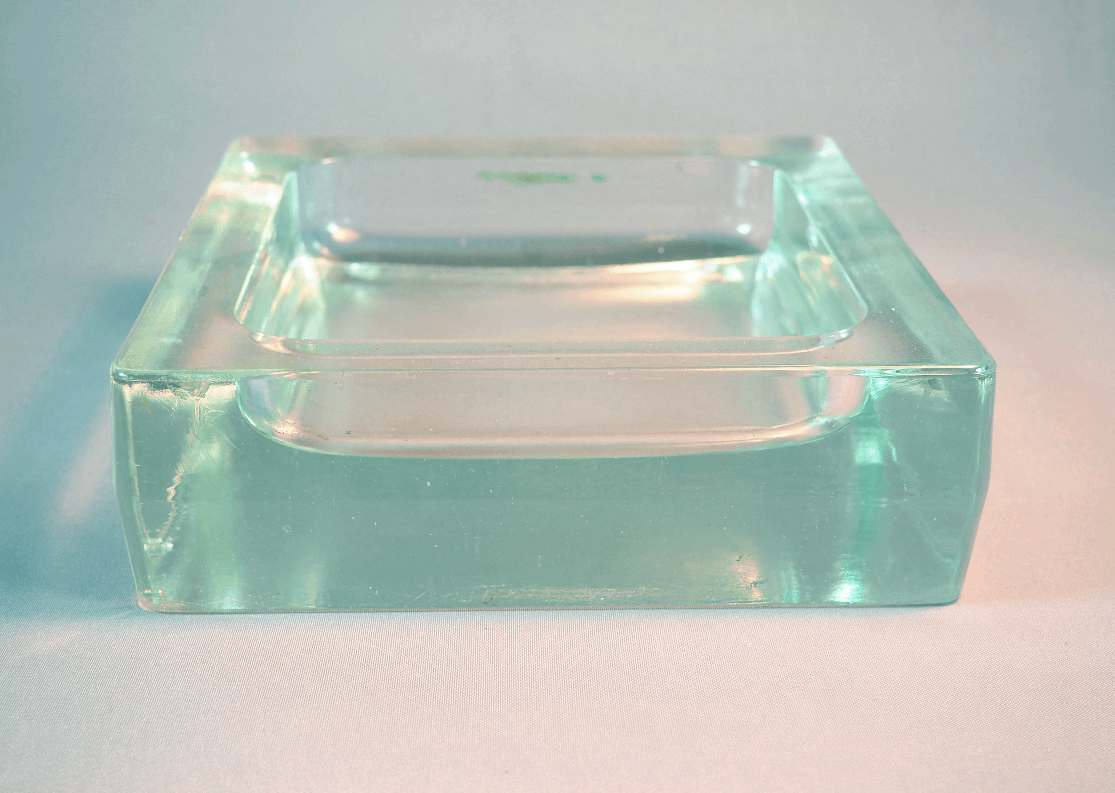 Crystal pocket emptier