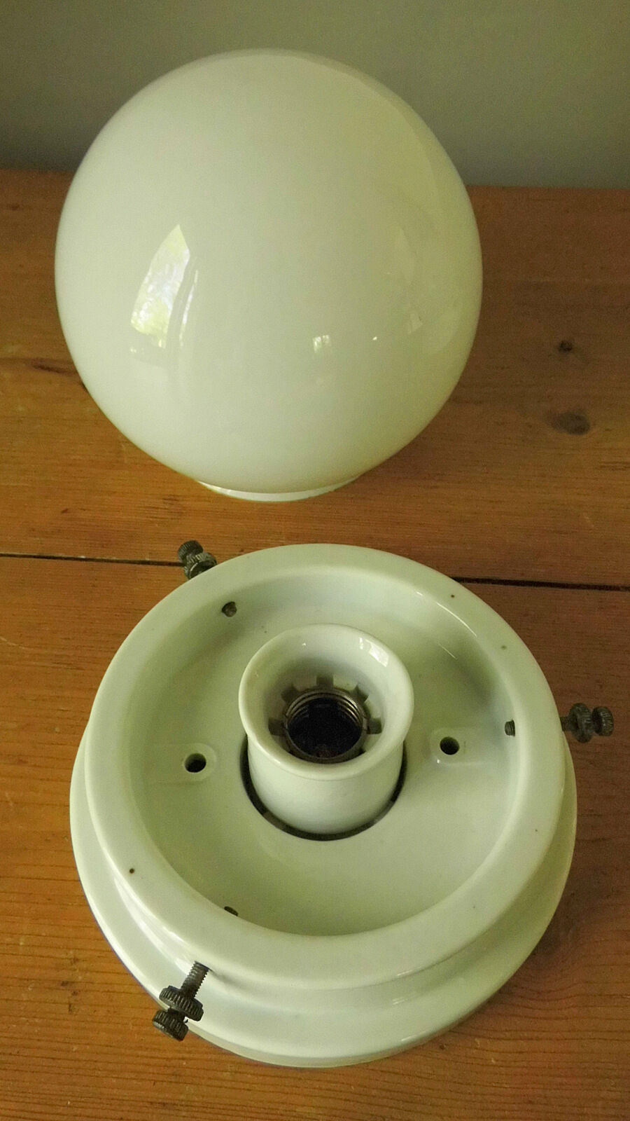 Ceiling lights with glass ball and foot porcelain