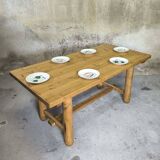 Table vintage en bois massif