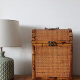 Wicker bottle basket and bamboo