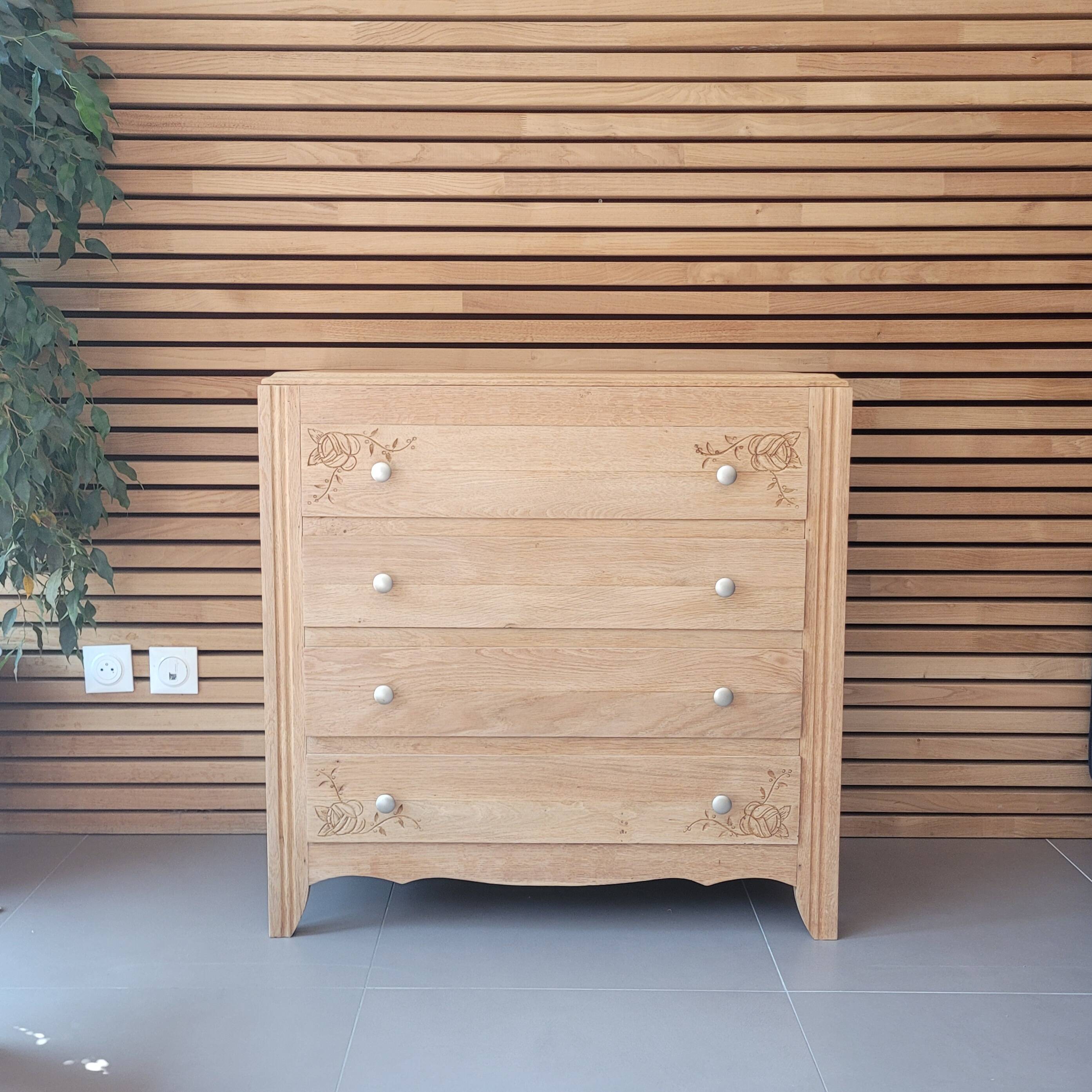 Art Deco chest of drawers