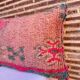 Magnifique coussin Kilim berbère vintage du Maroc