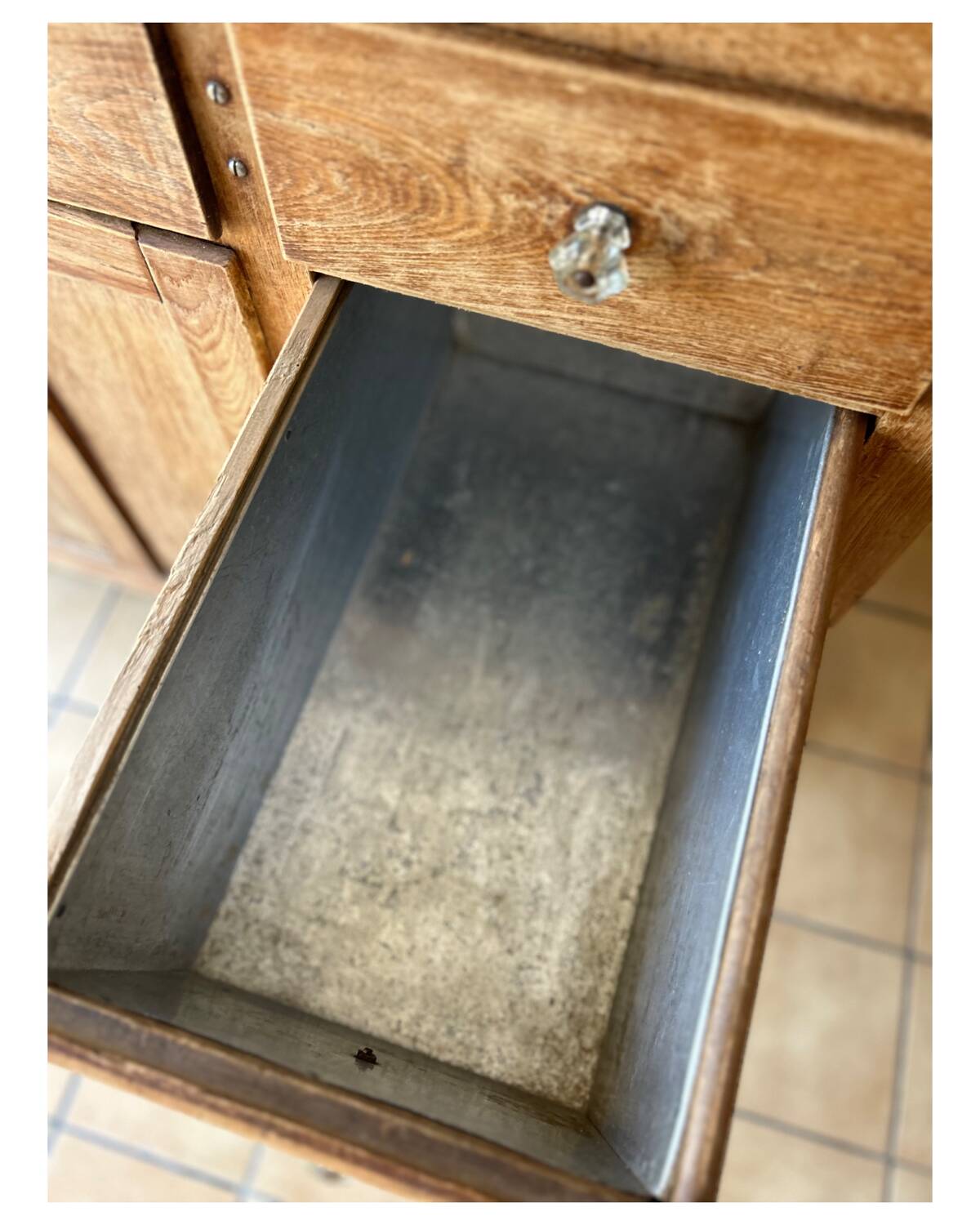 Cabinet furniture trade